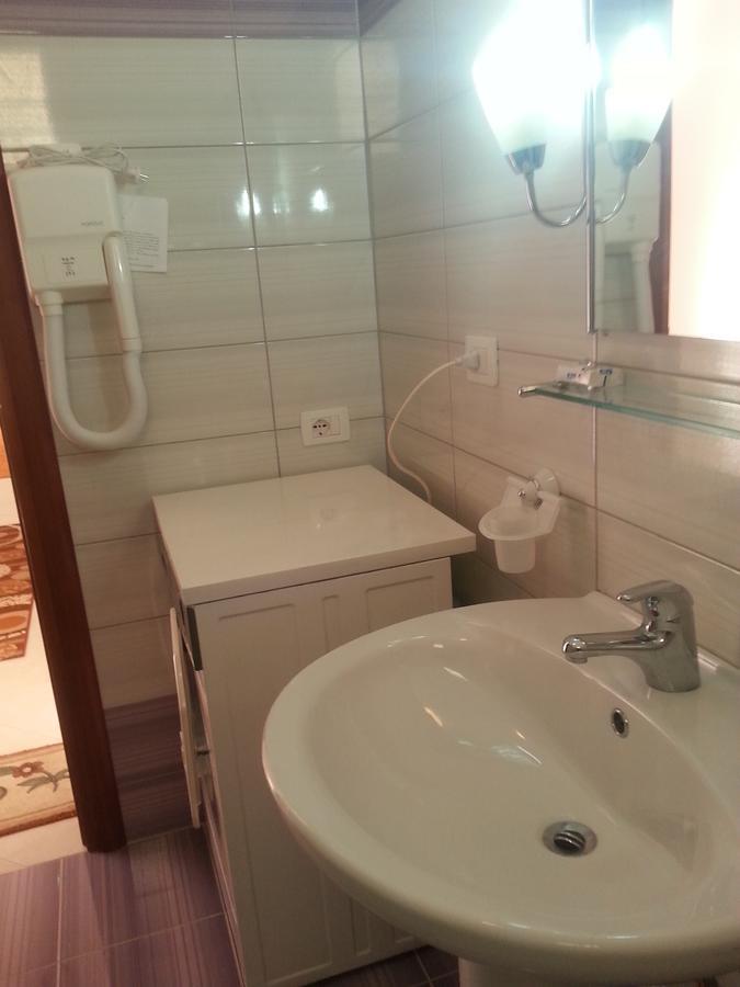 Christos Apartments ซารานเดอ ภายนอก รูปภาพ